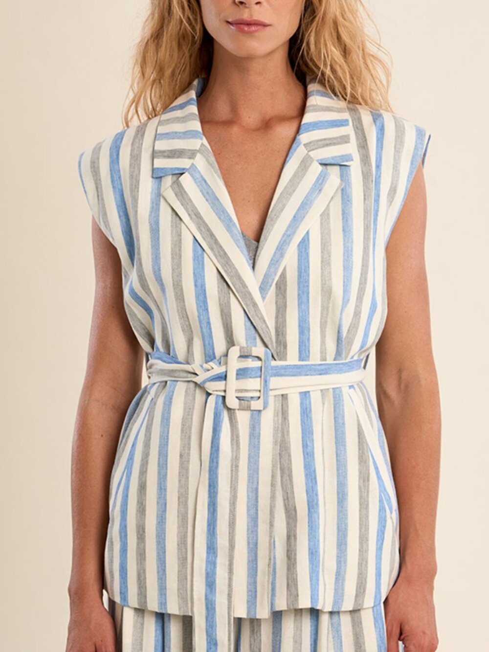 NWT Molly Bracken Blue Striped Linen Blend Sleeveless Blazer Vest